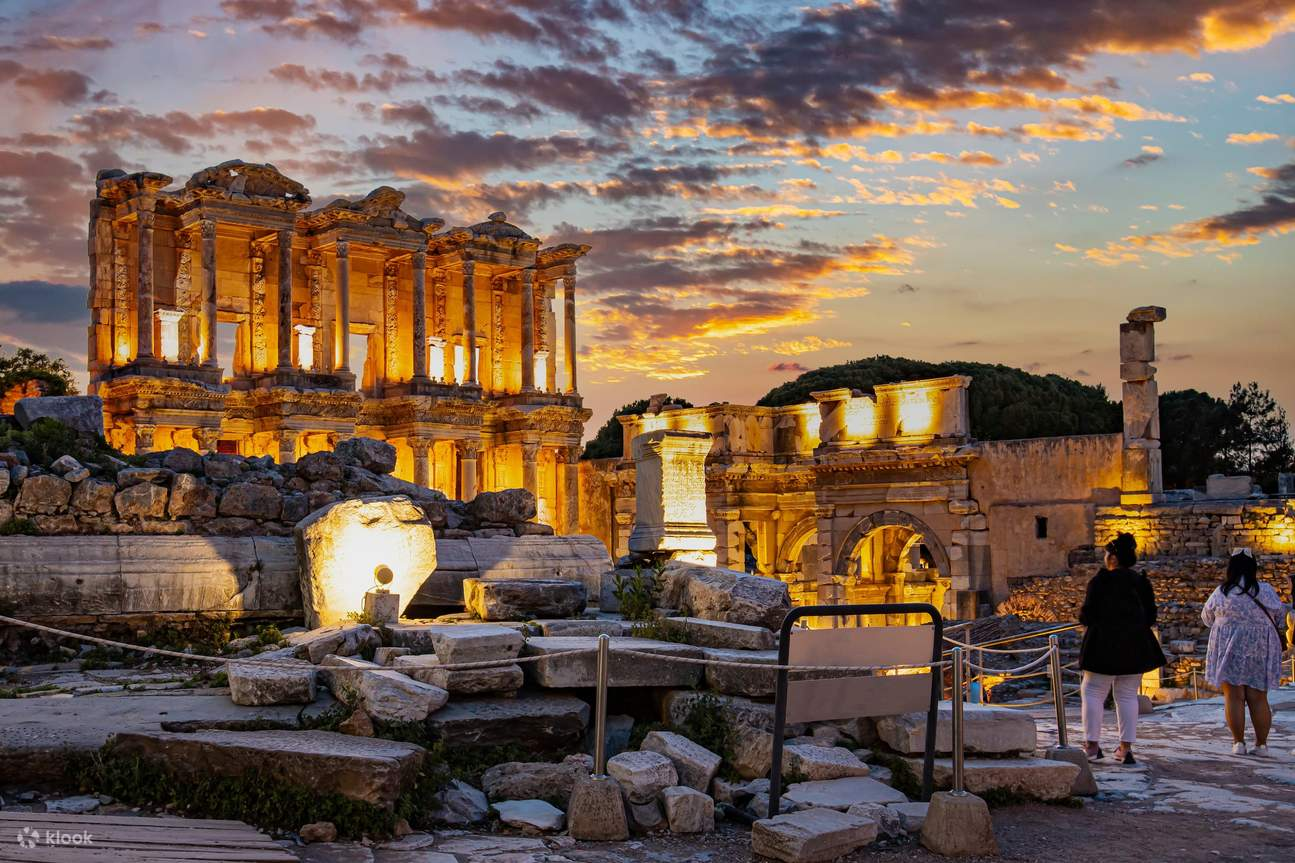 Tour du lịch đặc biệt Thổ Nhỹ Kỳ 9 Ngày 8 Đêm 