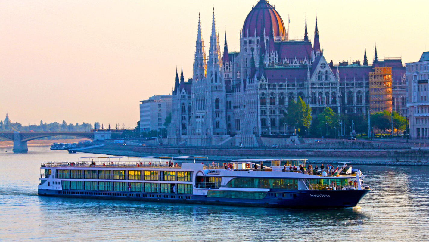 TOUR ĐÔNG ÂU : ĐỨC - SÉC - ÁO - SLOVAKIA - HUNGARY