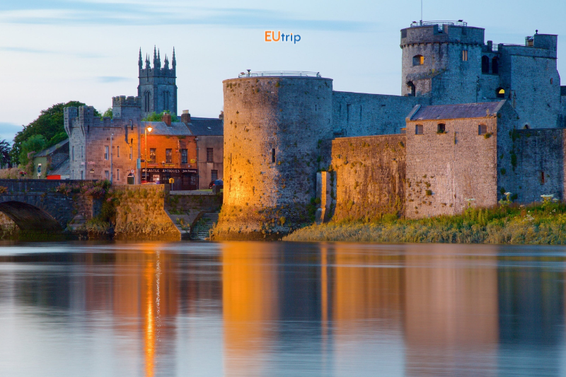 Lâu đài Vua John (King John’s Castle)