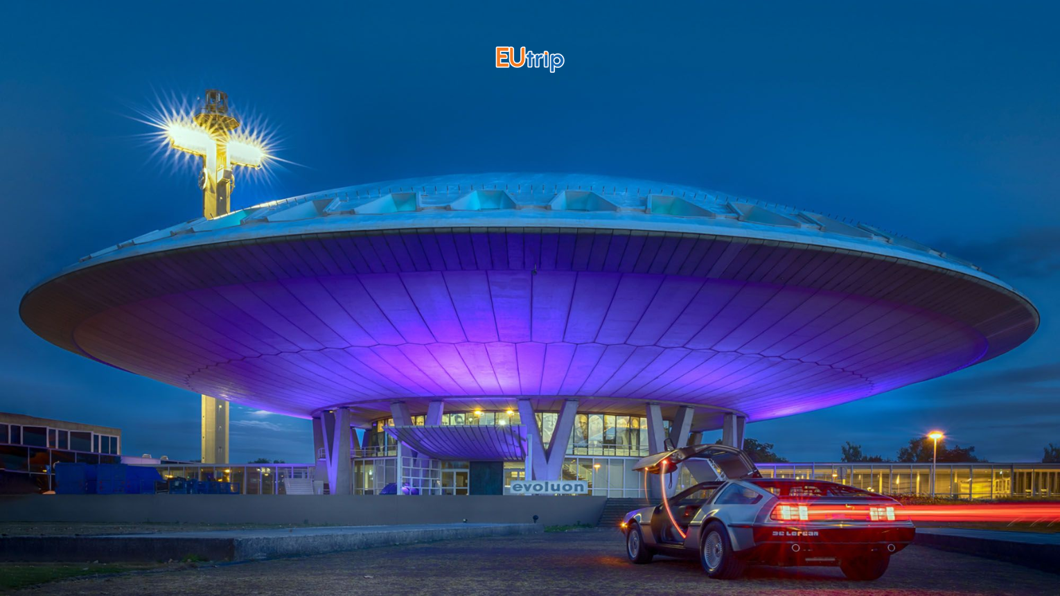  đĩa bay UFO Evoluon