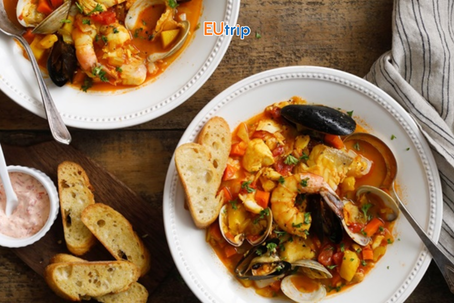 bouillabaisse (súp cá Marseille)