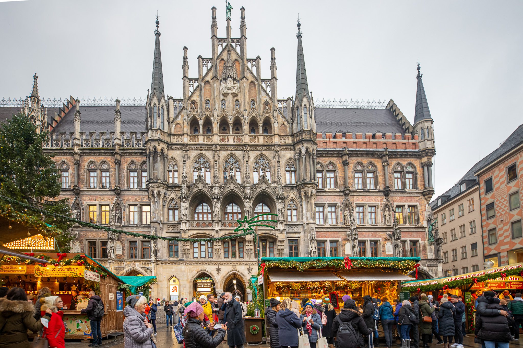 Marienplatz-Christmas-Market-Munich-Germany-7 eutrip
