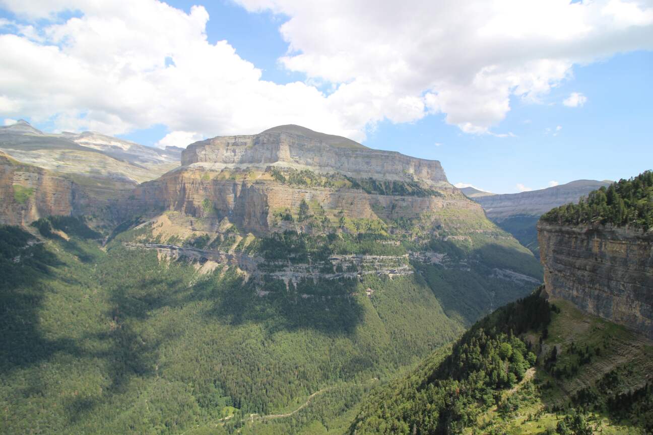 Pyrenees – Mont Perdu (Pháp và Tây Ban Nha)_eutrip