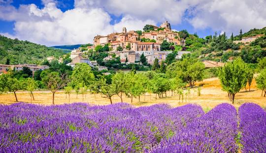 Khám Phá Provence: Thiên Đường Lãng Mạn Ở Miền Nam Pháp